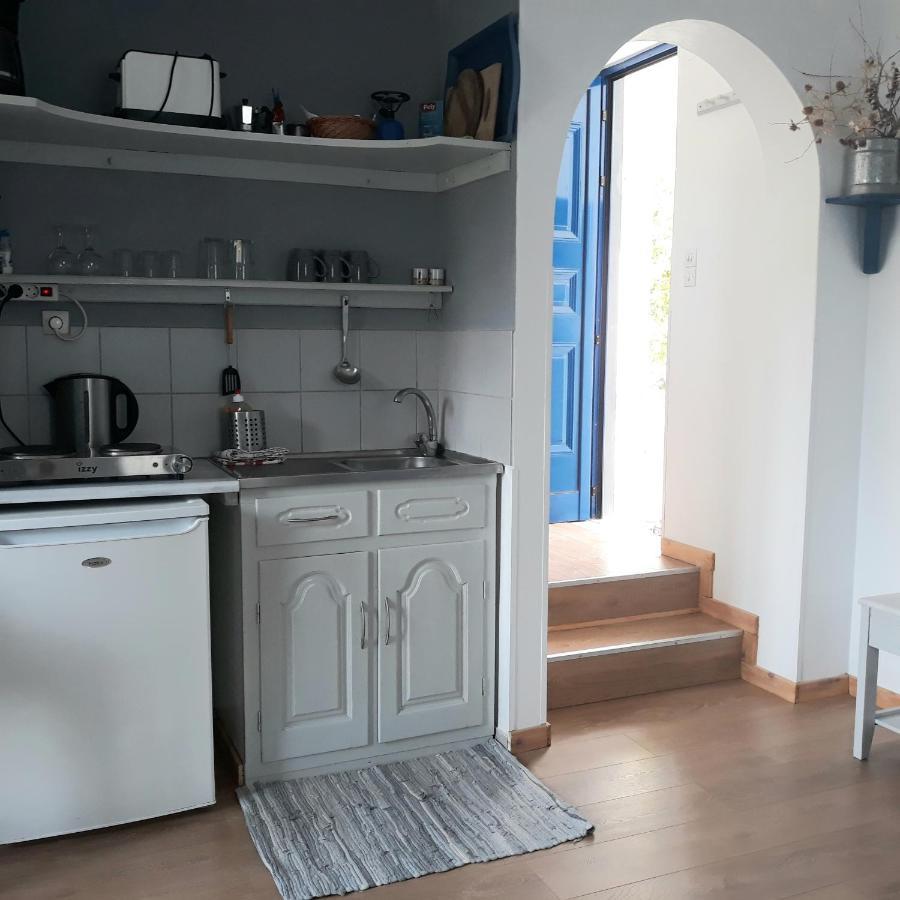 Aloni Apartment Камиларион Екстериор снимка