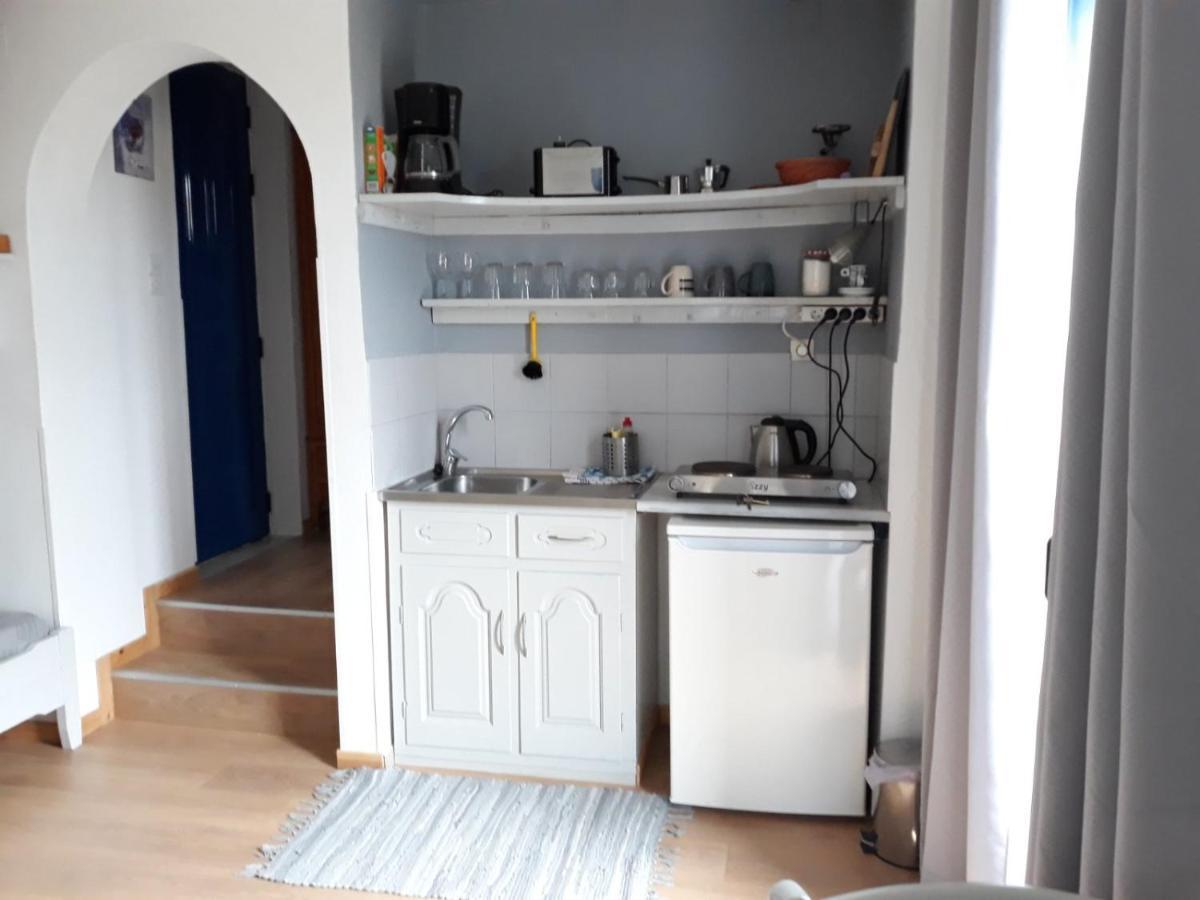 Aloni Apartment Камиларион Екстериор снимка